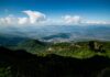 Zielone góry i chmury nad Chiang Mai w Tajlandii